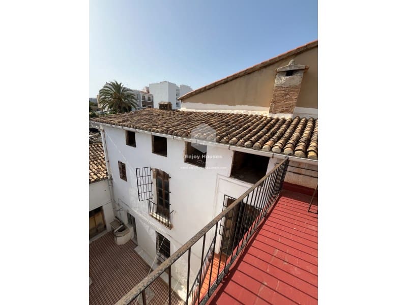 8 chambre Maison de Ville à vendre à Gata de Gorgos - 320 000 € (Ref: 8917152)