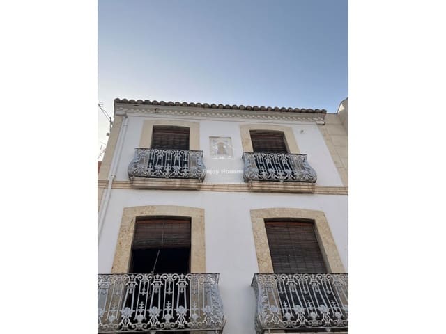 8 chambre Maison de Ville à vendre à Gata de Gorgos - 320 000 € (Ref: 8917152)