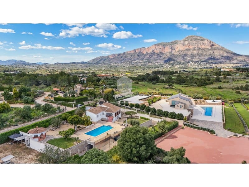 6 quarto Moradia para venda em Javea / Xabia - 1 500 000 € (Ref: 8942537)