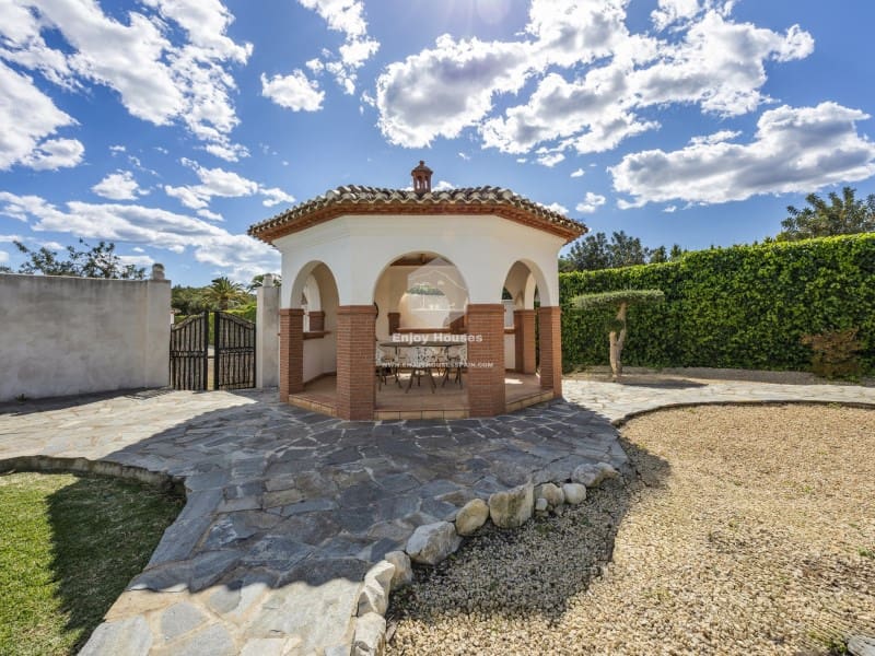 6 quarto Moradia para venda em Javea / Xabia - 1 500 000 € (Ref: 8942537)