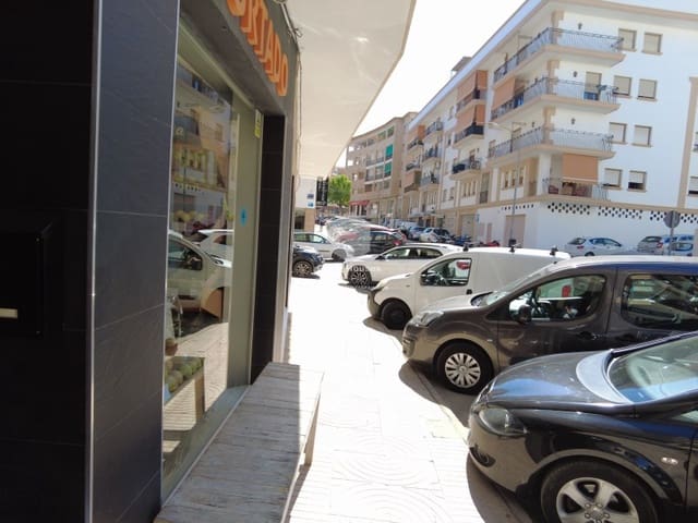 Commercieel te huur in Puerto, Javea / Xàbia - € 1.200 (Ref: 8942538)