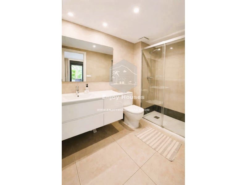 2 bedroom Apartment for sale in Javea / Xabia - € 425,000 (Ref: 8945671)