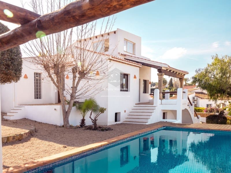 4 sovrum Villa till salu i Javea / Xabia - 790 000 € (Ref: 8951263)