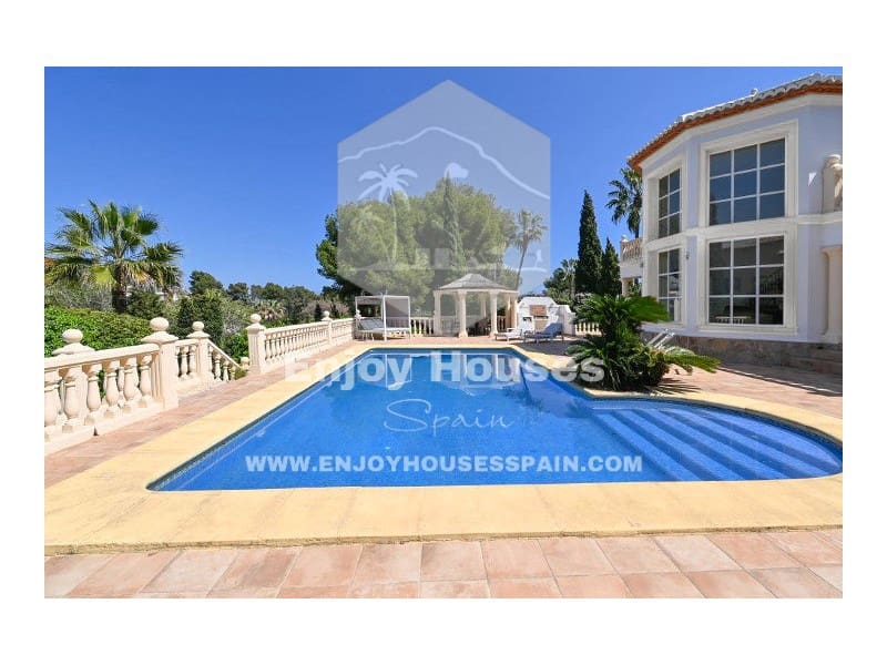 4 makuuhuone Huvila myytävänä paikassa Javea / Xabia - 1 125 000 € (Ref: 8952389)