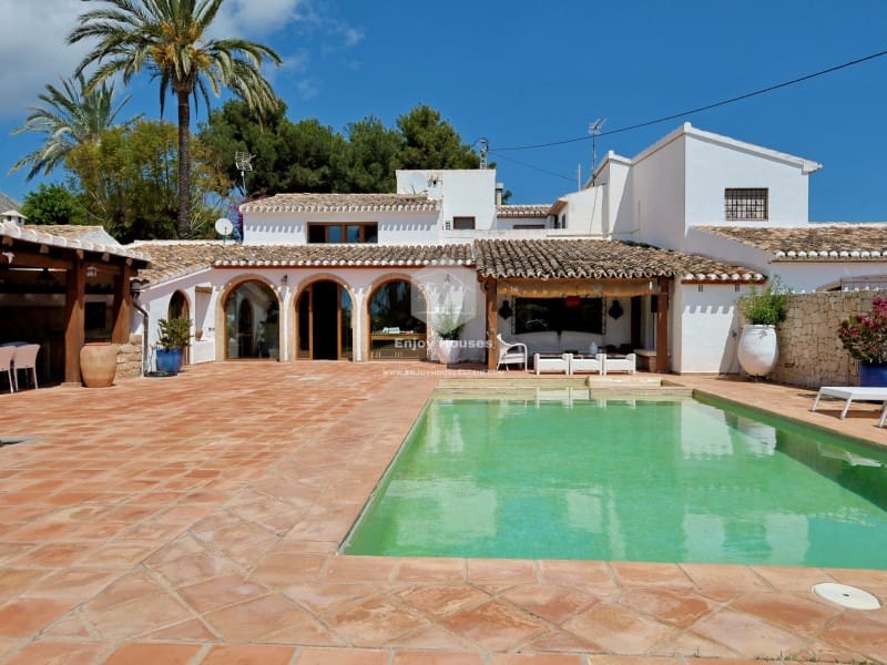 6 soveværelse Villa til salg i Javea / Xabia - € 1.395.000 (Ref: 8959857)