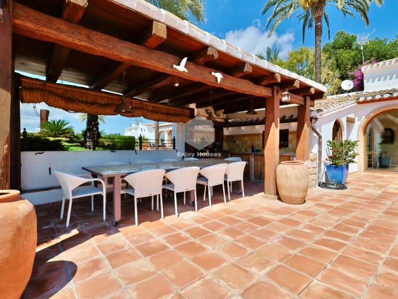 6 soveværelse Villa til salg i Javea / Xabia - € 1.395.000 (Ref: 8959857)