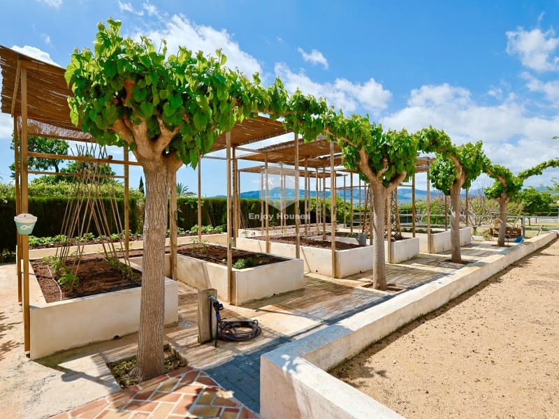 6 soveværelse Villa til salg i Javea / Xabia - € 1.395.000 (Ref: 8959857)