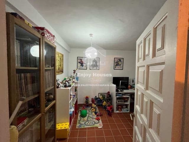 4 bedroom Villa for sale in Cap Martí - El Tossalet - Pinomar, Javea / Xàbia - € 670,000 (Ref: 8959858)