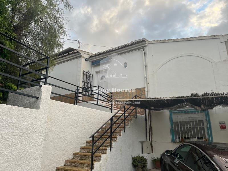 4 soverom Villa til salgs i Javea / Xabia - € 670 000 (Ref: 8959858)