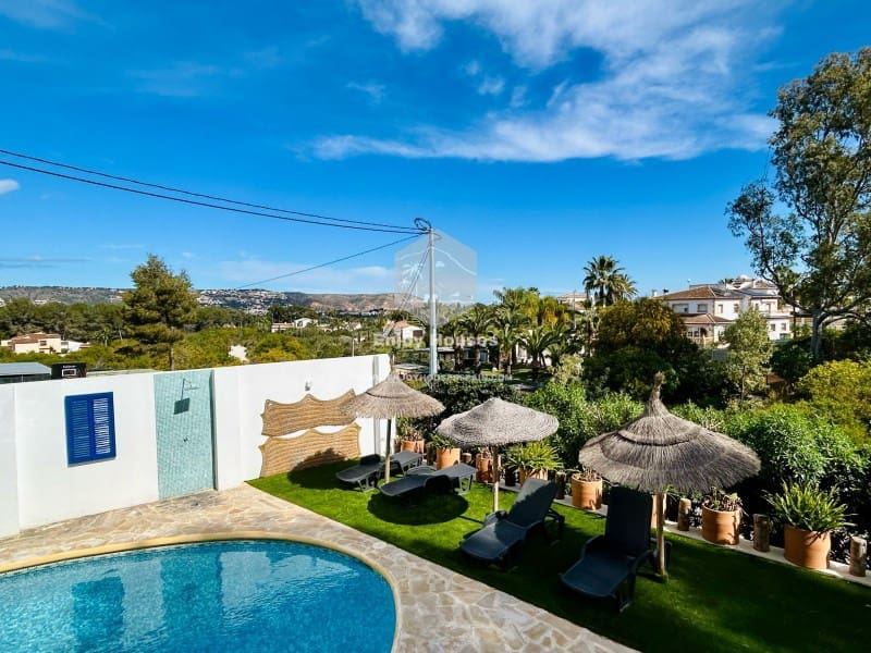 4 soverom Villa til salgs i Javea / Xabia - € 699 000 (Ref: 8994391)