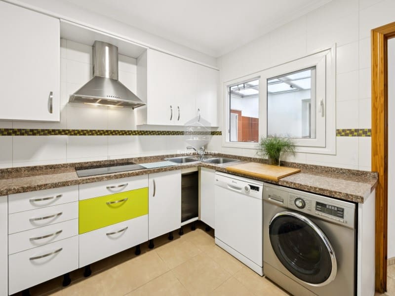 4 sypialnia Dom na sprzedaż w Denia - 520 000 € (Ref: 9004654)