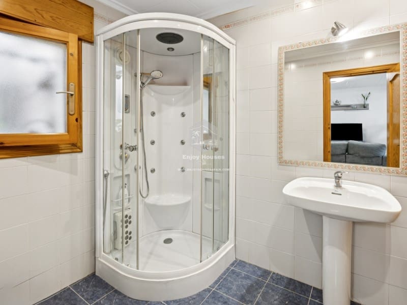 4 sypialnia Dom na sprzedaż w Denia - 520 000 € (Ref: 9004654)