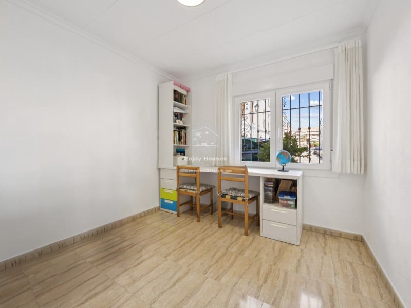 4 sypialnia Dom na sprzedaż w Denia - 520 000 € (Ref: 9004654)