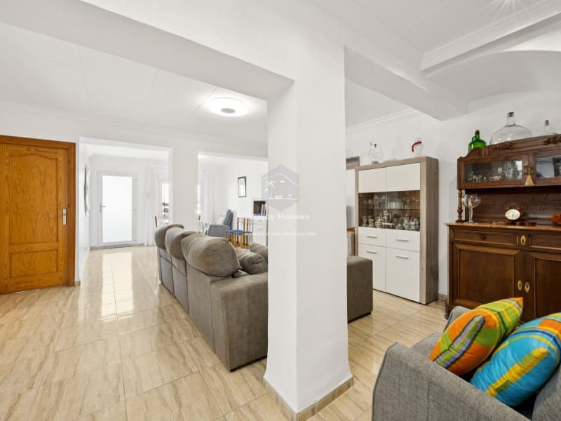 4 sypialnia Dom na sprzedaż w Denia - 520 000 € (Ref: 9004654)