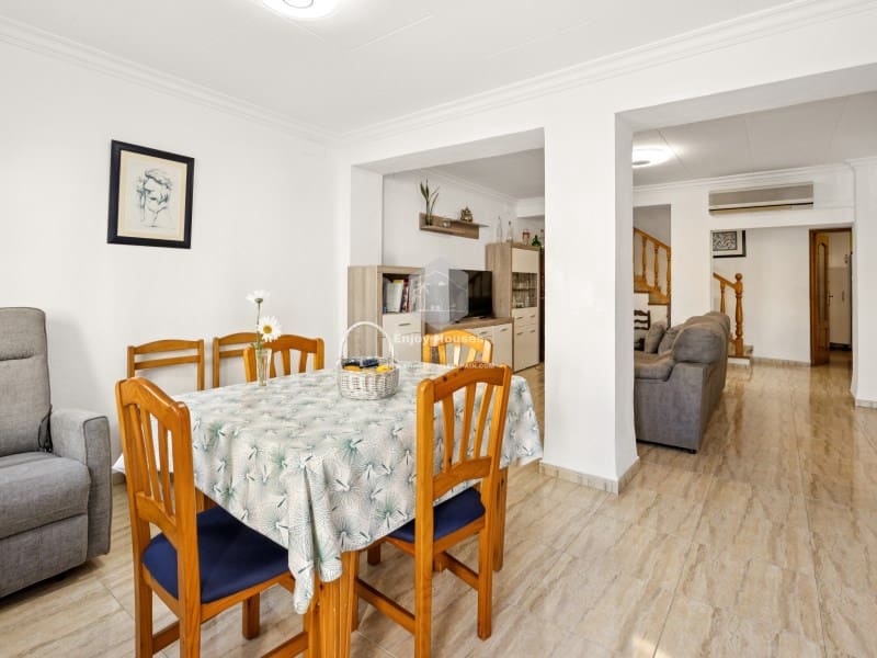 4 sypialnia Dom na sprzedaż w Denia - 520 000 € (Ref: 9004654)