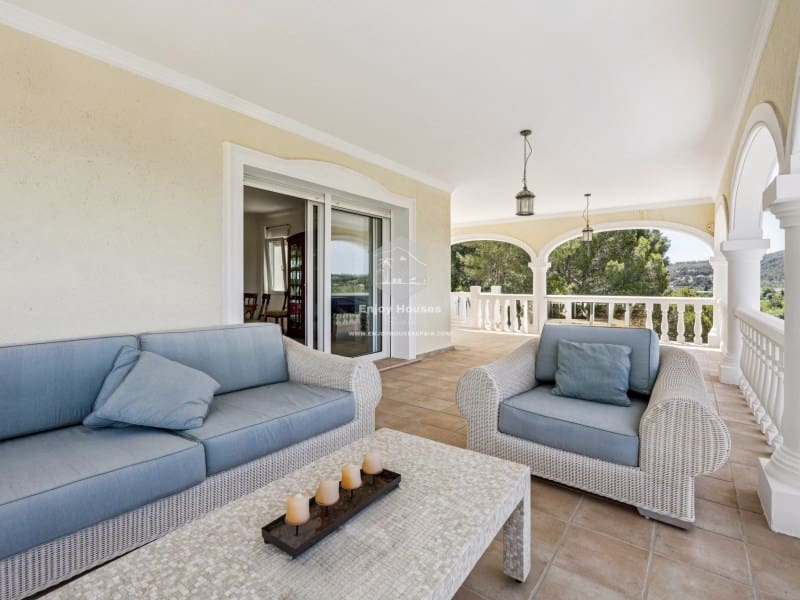 4 quarto Moradia para venda em Javea / Xabia com piscina garagem - 835 000 € (Ref: 9024119)