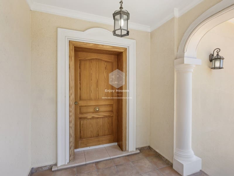 4 quarto Moradia para venda em Javea / Xabia com piscina garagem - 835 000 € (Ref: 9024119)