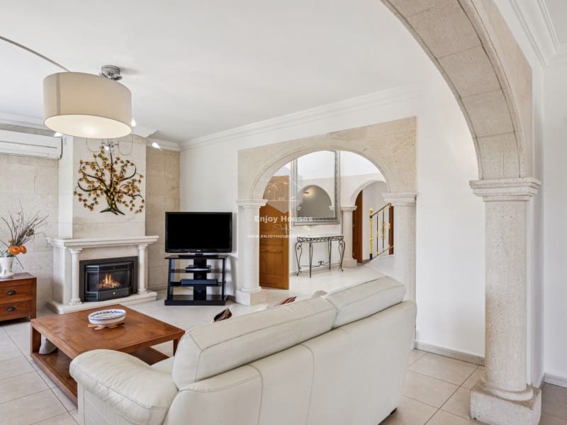 4 quarto Moradia para venda em Javea / Xabia com piscina garagem - 835 000 € (Ref: 9024119)