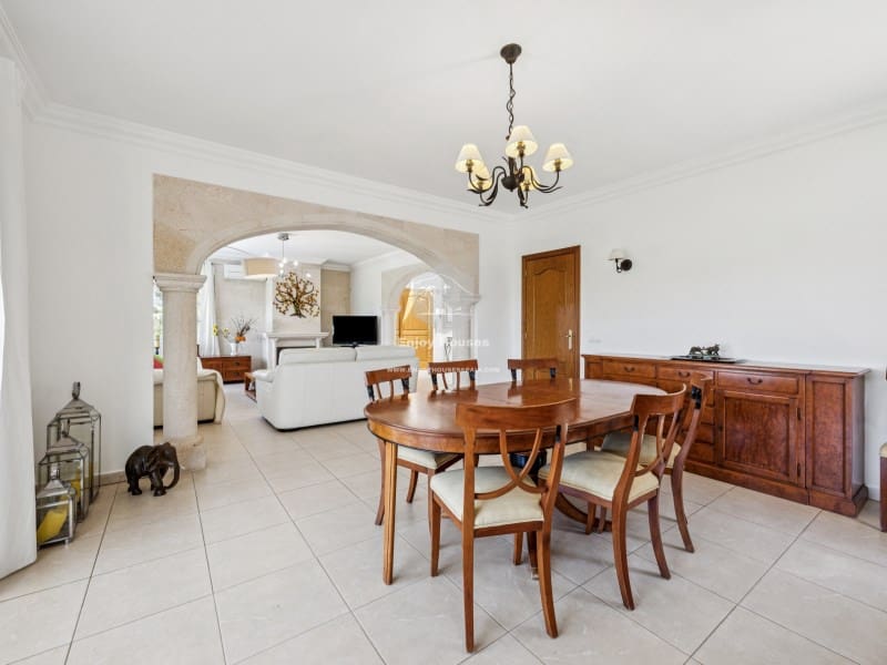 4 quarto Moradia para venda em Javea / Xabia com piscina garagem - 835 000 € (Ref: 9024119)