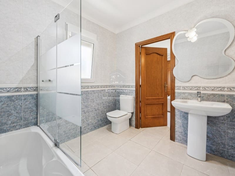 4 quarto Moradia para venda em Javea / Xabia com piscina garagem - 835 000 € (Ref: 9024119)