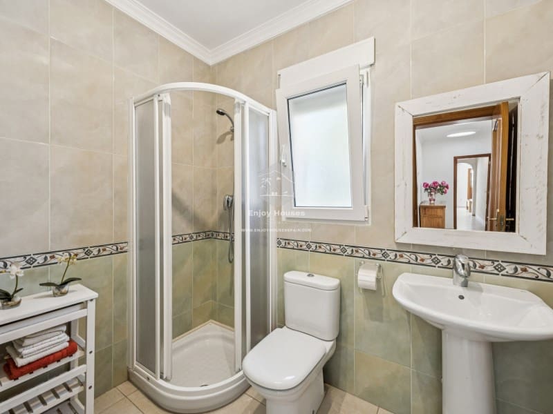 4 quarto Moradia para venda em Javea / Xabia com piscina garagem - 835 000 € (Ref: 9024119)