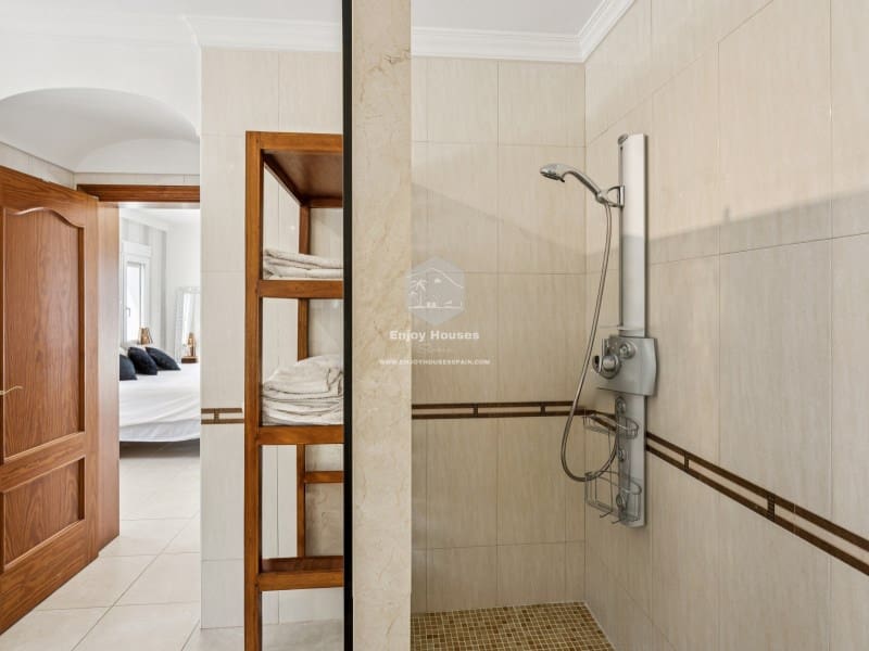 4 quarto Moradia para venda em Javea / Xabia com piscina garagem - 835 000 € (Ref: 9024119)