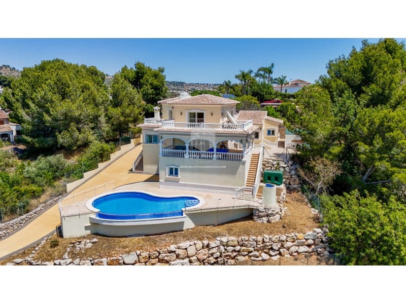 4 quarto Moradia para venda em Javea / Xabia com piscina garagem - 835 000 € (Ref: 9024119)