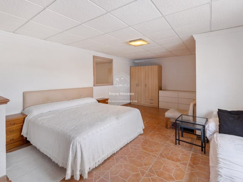 4 slaapkamer Villa te koop in Javea / Xabia met zwembad - € 750.000 (Ref: 9036059)