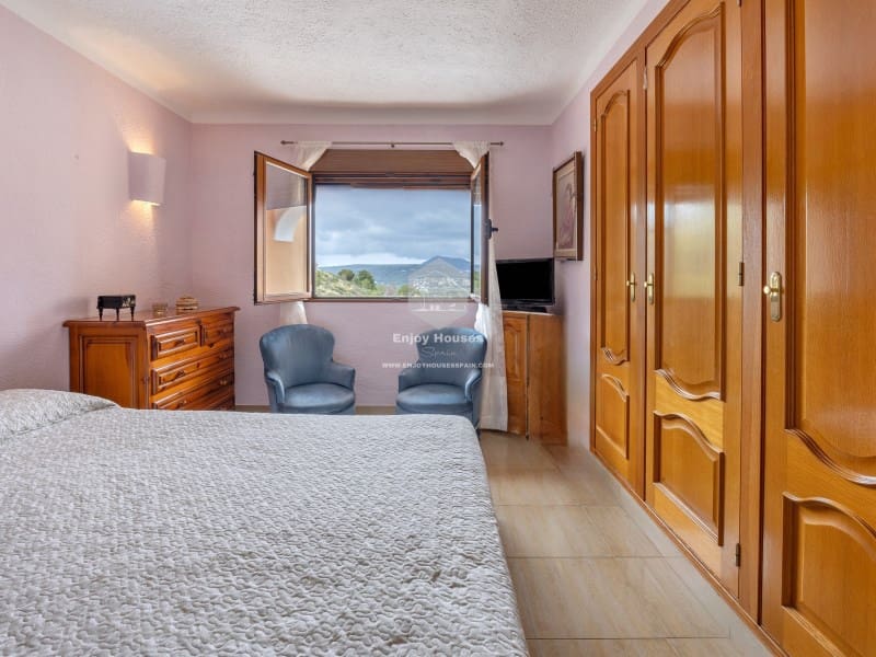 4 slaapkamer Villa te koop in Javea / Xabia met zwembad - € 750.000 (Ref: 9036059)