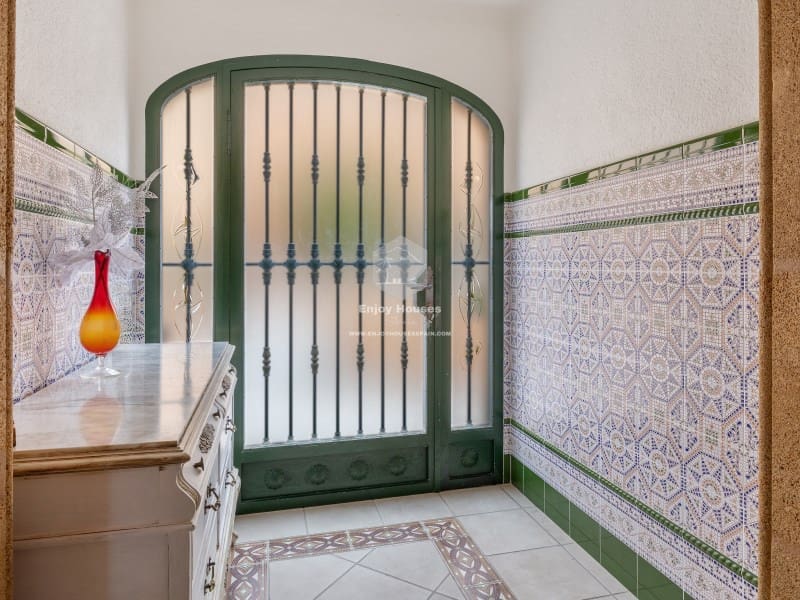 4 slaapkamer Villa te koop in Javea / Xabia met zwembad - € 750.000 (Ref: 9036059)