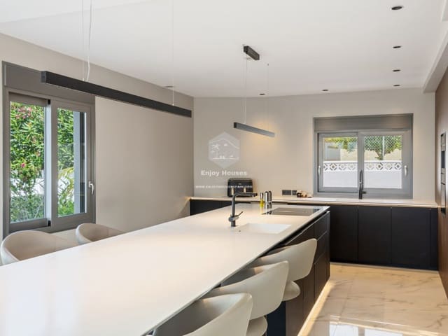 4 slaapkamer Villa te koop in Coloma  , La Nucia met zwembad - € 1.495.000 (Ref: 9041807)