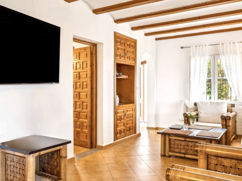 4 bedroom Villa for sale in Denia - € 565,000 (Ref: 9057162)