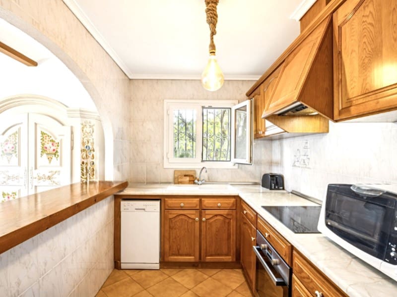 4 bedroom Villa for sale in Denia - € 565,000 (Ref: 9057162)