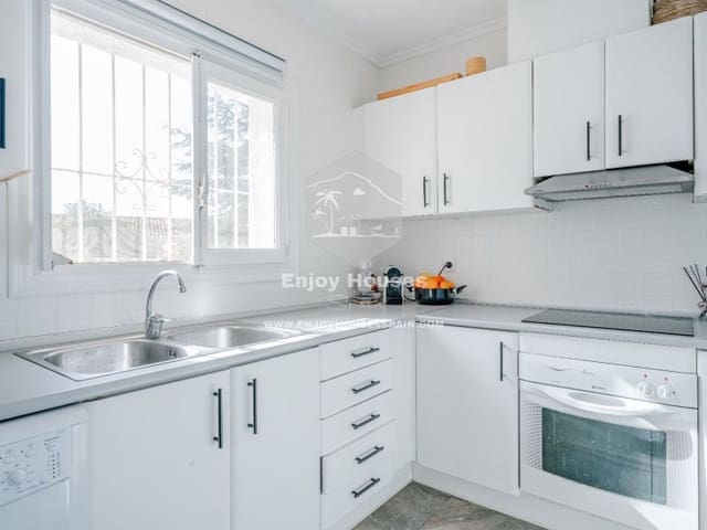 2 bedroom Villa for sale in Paichi, Teulada-Moraira - € 550,000 (Ref: 9073609)