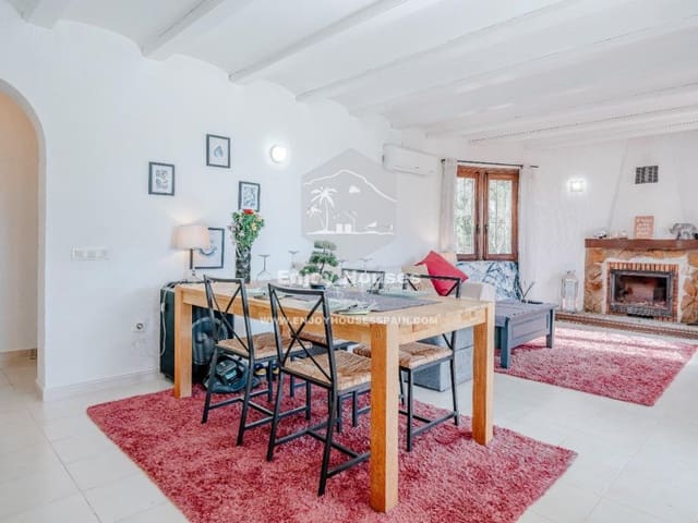 2 bedroom Villa for sale in Paichi, Teulada-Moraira - € 550,000 (Ref: 9073609)