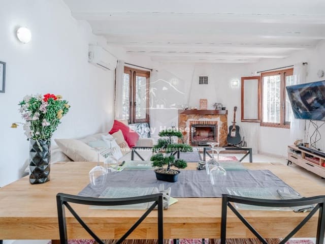 2 bedroom Villa for sale in Paichi, Teulada-Moraira - € 550,000 (Ref: 9073609)