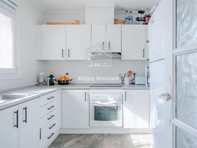 2 bedroom Villa for sale in Paichi, Teulada-Moraira - € 550,000 (Ref: 9073609)