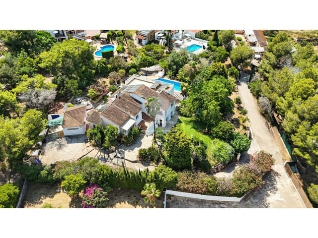 5 sypialnia Willa na sprzedaż w Partides comunes - Adsubia, Javea / Xàbia z basenem - 1 195 000 € (Ref: 9130389)