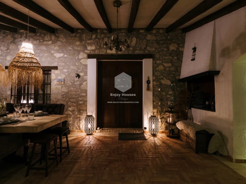 5 sovrum Villa till salu i Calpe / Calp - 850 000 € (Ref: 9142813)