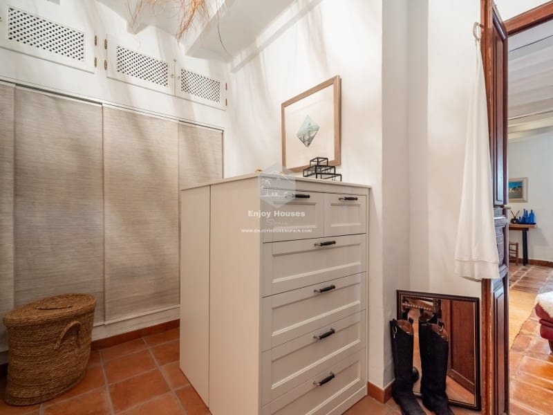 5 sovrum Villa till salu i Calpe / Calp - 850 000 € (Ref: 9142813)