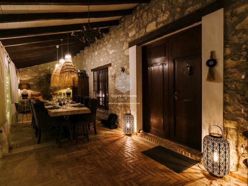 5 sovrum Villa till salu i Calpe / Calp - 850 000 € (Ref: 9142813)