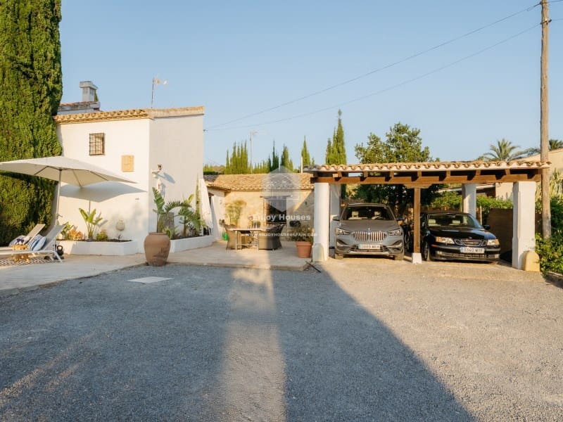 5 sovrum Villa till salu i Calpe / Calp - 850 000 € (Ref: 9142813)