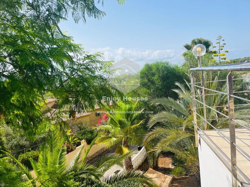 7 sypialnia Willa na sprzedaż w Moraira z basenem garażem - 995 000 € (Ref: 9143909)