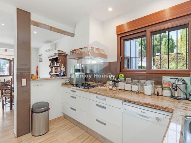 7 sypialnia Willa na sprzedaż w Benimeit - Tabaira, Teulada-Moraira z basenem garażem - 995 000 € (Ref: 9143909)