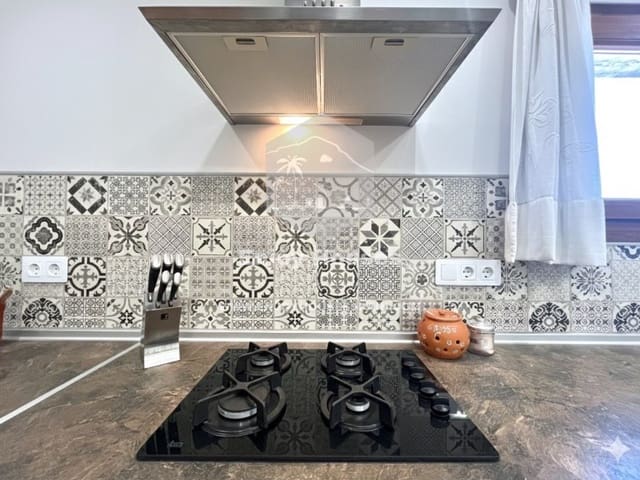 9 soveværelse Finca/Landehus til salg i Benissa med swimmingpool - € 680.000 (Ref: 9158003)