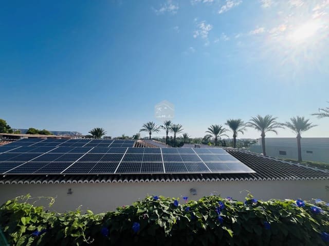 3 sovrum Villa till salu i Cap Martí - El Tossalet - Pinomar, Javea / Xàbia - 675 000 € (Ref: 9161233)