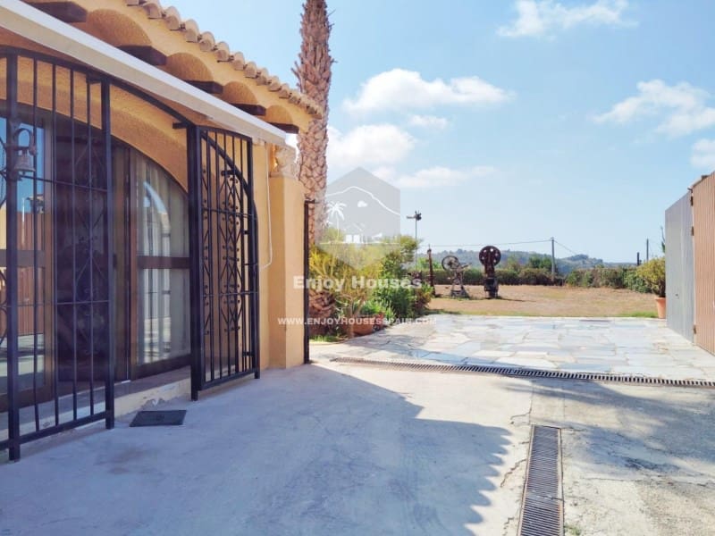 3 soverom Villa til salgs i Benissa med garasje - € 539 000 (Ref: 9185339)