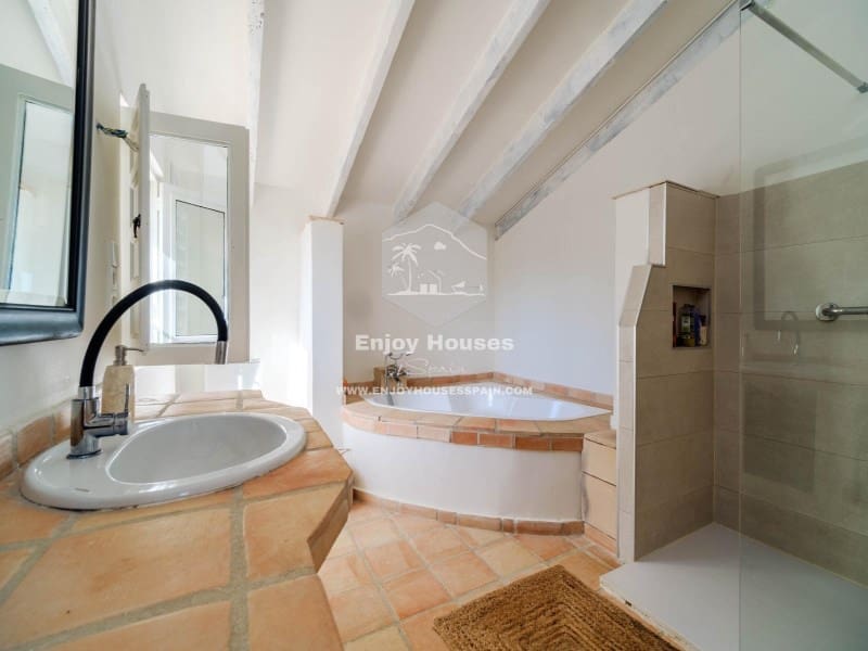 5 soverom Villa til salgs i Jesus Pobre med svømmebasseng garasje - € 1 550 000 (Ref: 9200188)