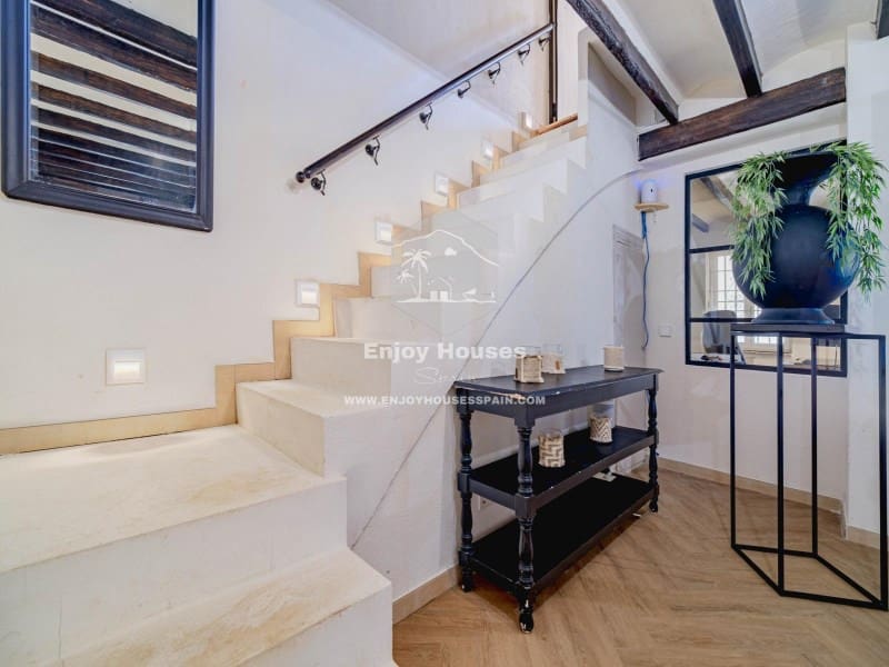 5 soverom Villa til salgs i Jesus Pobre med svømmebasseng garasje - € 1 550 000 (Ref: 9200188)