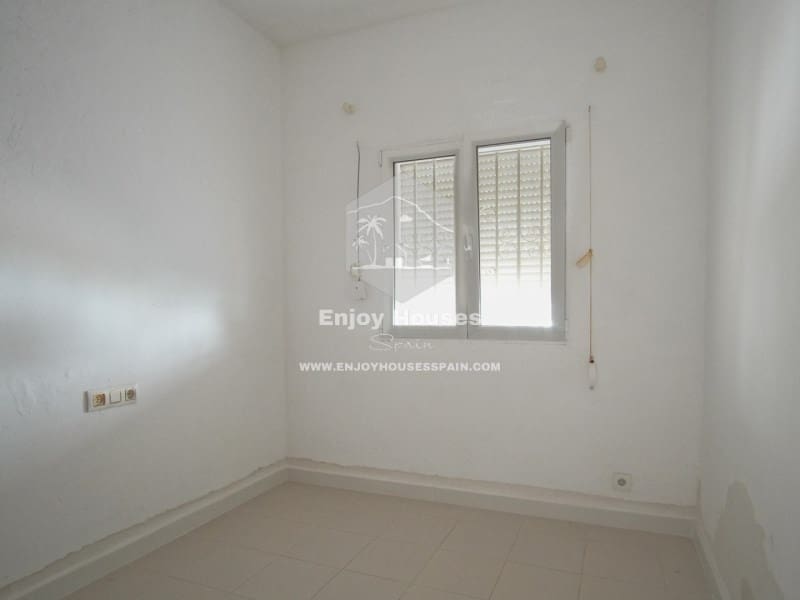 Apartamento de 3 habitaciones en Dénia en venta - 385.000 € (Ref: 9263880)